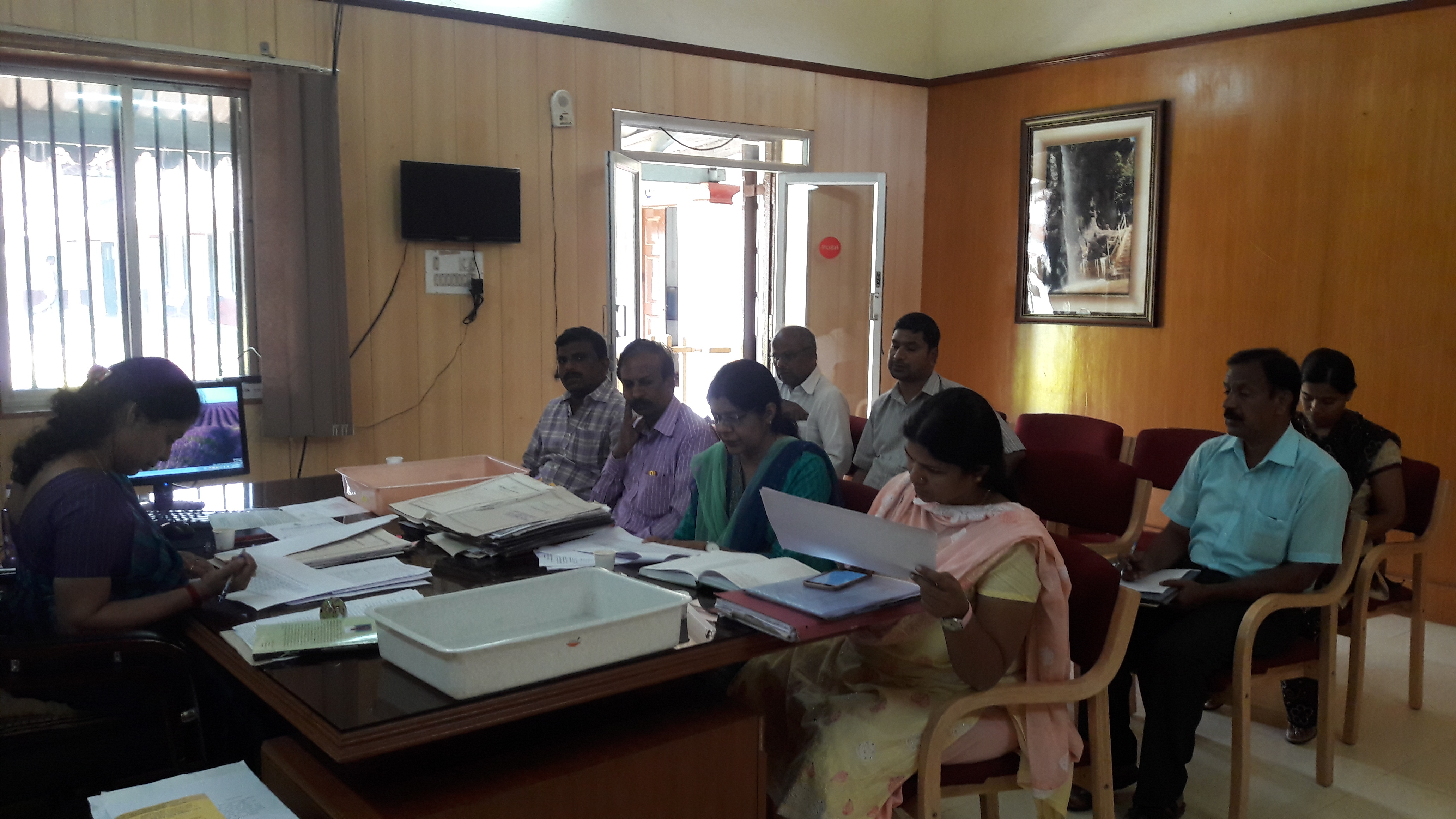 ಬಿತ್ತನೆ ಬೀಜ, ರಸಗೊಬ್ಬರ ವಿತರಣೆಗೆ ಡಿಸಿ ಸೂಚನೆ